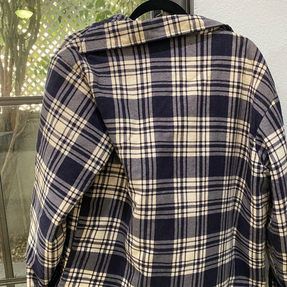 Vintage Oversized Flannel Jacket - Picture 2 of 5